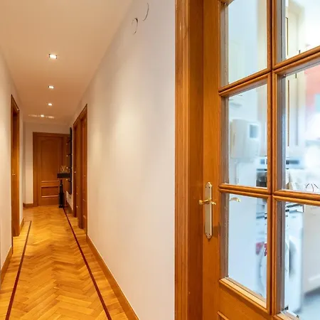 דירה Comfy & Luminous Terrace *
