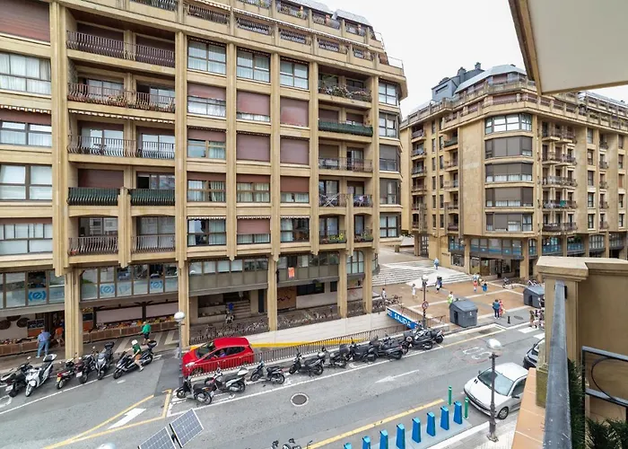 Comfy & Luminous Terrace Lägenhet *